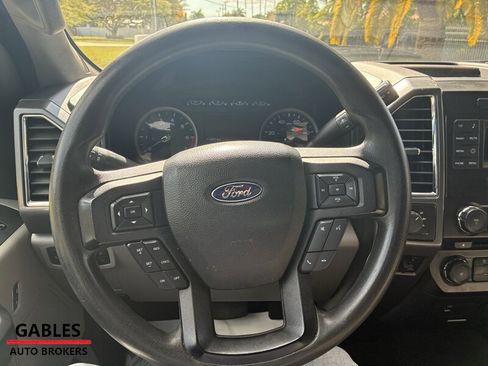 Used 2017 Ford F350 XLT image 13