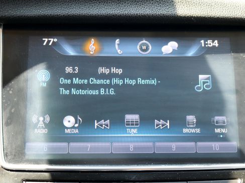 Used 2018 Buick Encore Preferred image 24