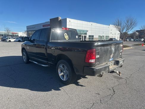 Used 2015 RAM 1500 Express image 7
