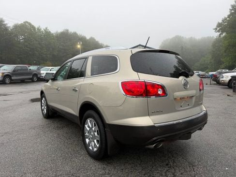 Used 2011 Buick Enclave CXL w/ Trailering Provision Package AWD/4WD image 3
