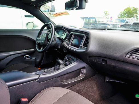 Used 2023 Dodge Challenger R/T Scat Pack RWD image 3