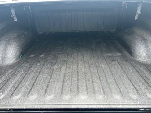 Used 2019 RAM 1500 Big Horn AWD/4WD image 39