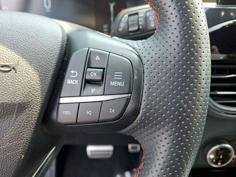 Used 2023 Ford Escape ST-Line Select AWD/4WD image 18