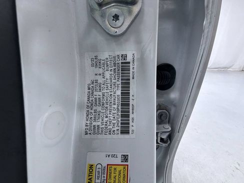Used 2023 Honda Civic Sport image 17