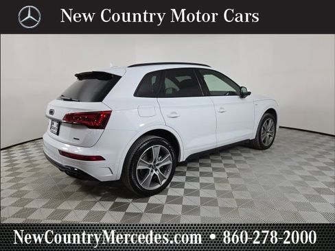 Used 2025 Audi Q5 2.0T Premium image 12
