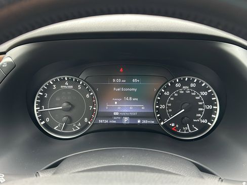 Certified 2023 Nissan Armada SL image 18