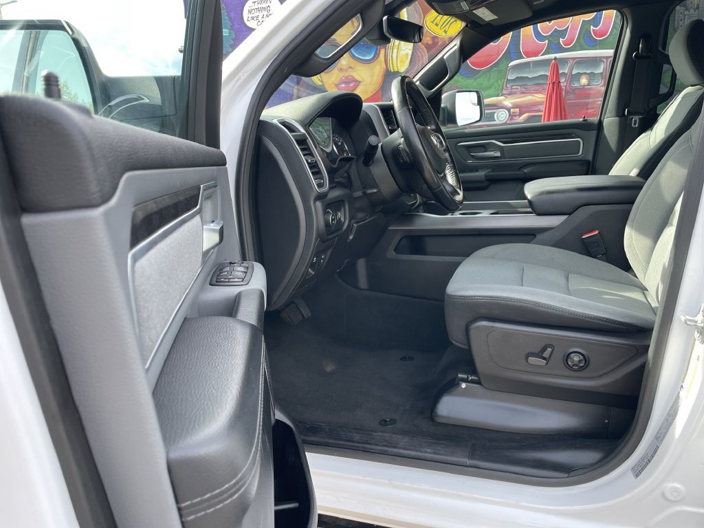 Used 2021 RAM 1500 Big Horn AWD/4WD image 14