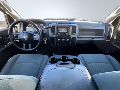 Used 2016 RAM 2500 Tradesman w/ Chrome Appearance Group image 17