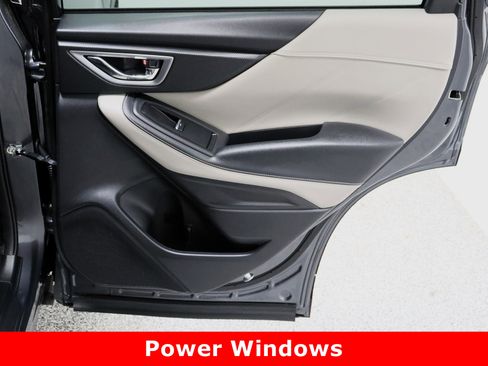 Used 2022 Subaru Forester Limited image 37