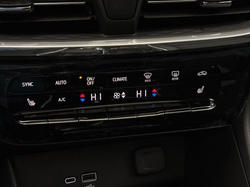 New 2026 Buick Encore GX Avenir w/ Avenir Technology Package image 29