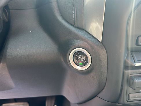 Used 2022 Chevrolet Silverado 1500 LT Trail Boss w/ LT Trail Boss Premium Package image 24