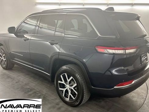 Used 2024 Jeep Grand Cherokee Limited w/ Trailer Tow Package image 6