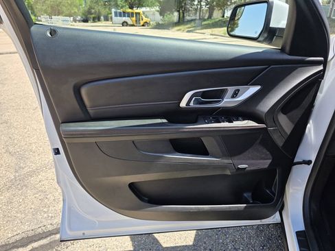 Used 2014 GMC Terrain SLT AWD/4WD image 13