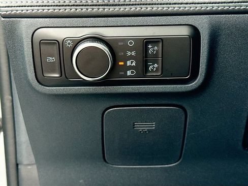 Used 2025 Ford Mustang Premium RWD image 13