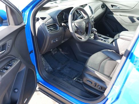 Used 2024 Chevrolet Equinox RS w/ RS Leather Package image 14