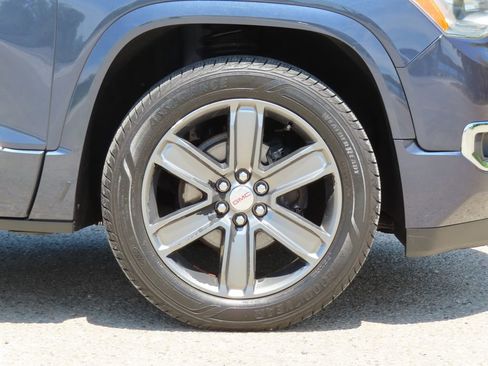 Certified 2019 GMC Acadia Denali w/ Technology Package AWD/4WD image 15