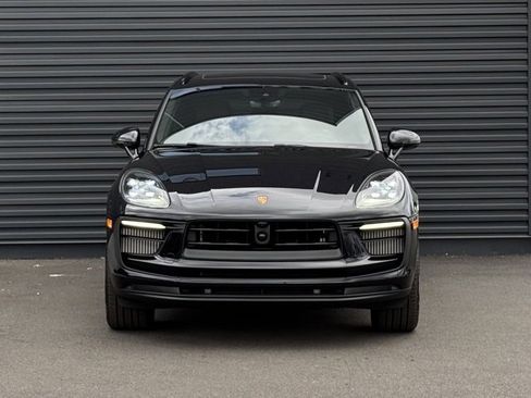 New 2026 Porsche Macan S image 10