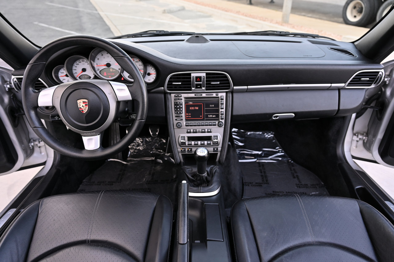 Used 2005 Porsche 911 Carrera S RWD image 18