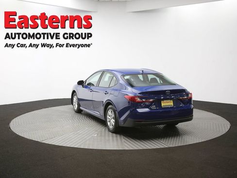 Used 2025 Toyota Camry LE w/ Convenience Package image 63