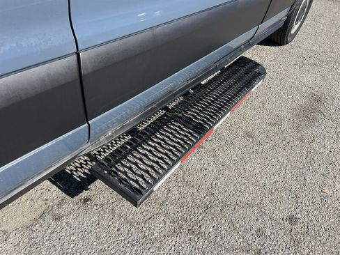 Used 2019 Ford Transit 250 148 High Roof Extended image 28