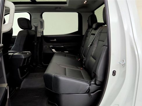 Used 2022 Toyota Tundra Limited image 19