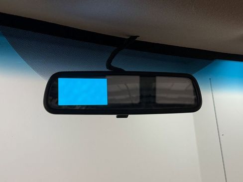 Used 2017 GMC Savana 2500 image 89