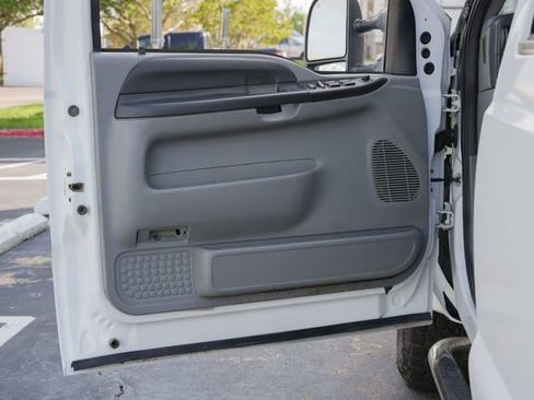 Used 2006 Ford F250 XLT AWD/4WD image 21
