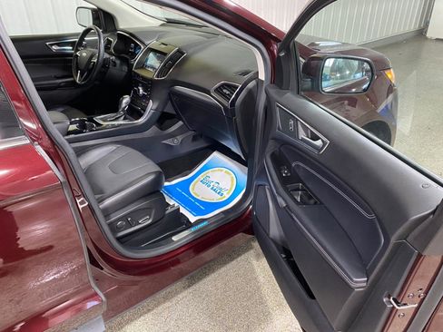 Used 2018 Ford Edge Titanium w/ Equipment Group 302A image 27
