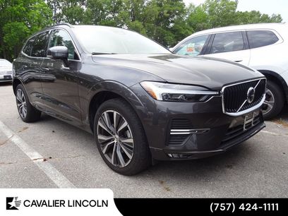 Used 2022 Volvo XC60 B5 Momentum w/ Protection Package Premier