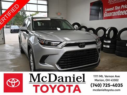 Certified 2025 Toyota Grand Highlander AWD image 3
