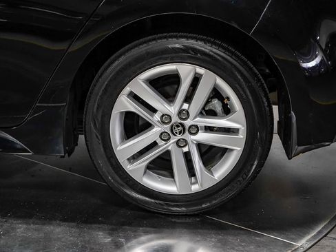 Certified 2020 Toyota Corolla SE w/ SE Preferred Package FWD image 10