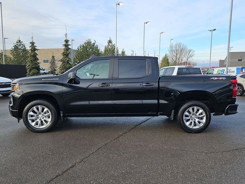 Used 2022 Chevrolet Silverado 1500 Custom image 7