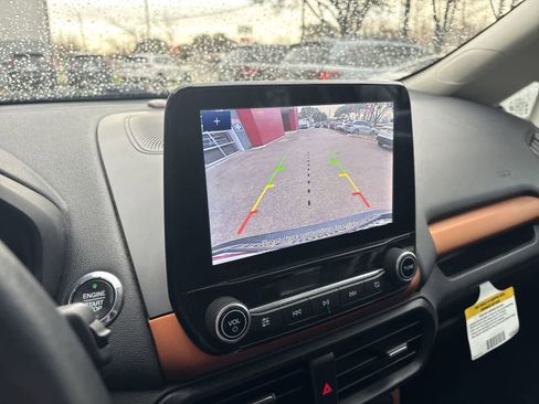 Used 2021 Ford EcoSport SE w/ SE Convenience Package image 27
