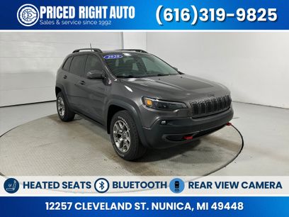 Used 2020 Jeep Cherokee Trailhawk w/ Comfort/Convenience Group