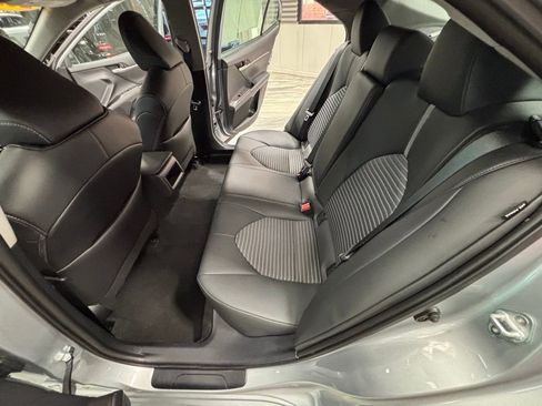 Used 2024 Toyota Camry SE image 47