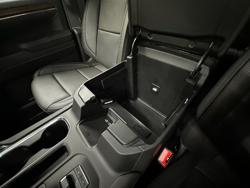 Certified 2026 GMC Sierra 1500 Denali w/ Denali Reserve Package AWD/4WD image 41