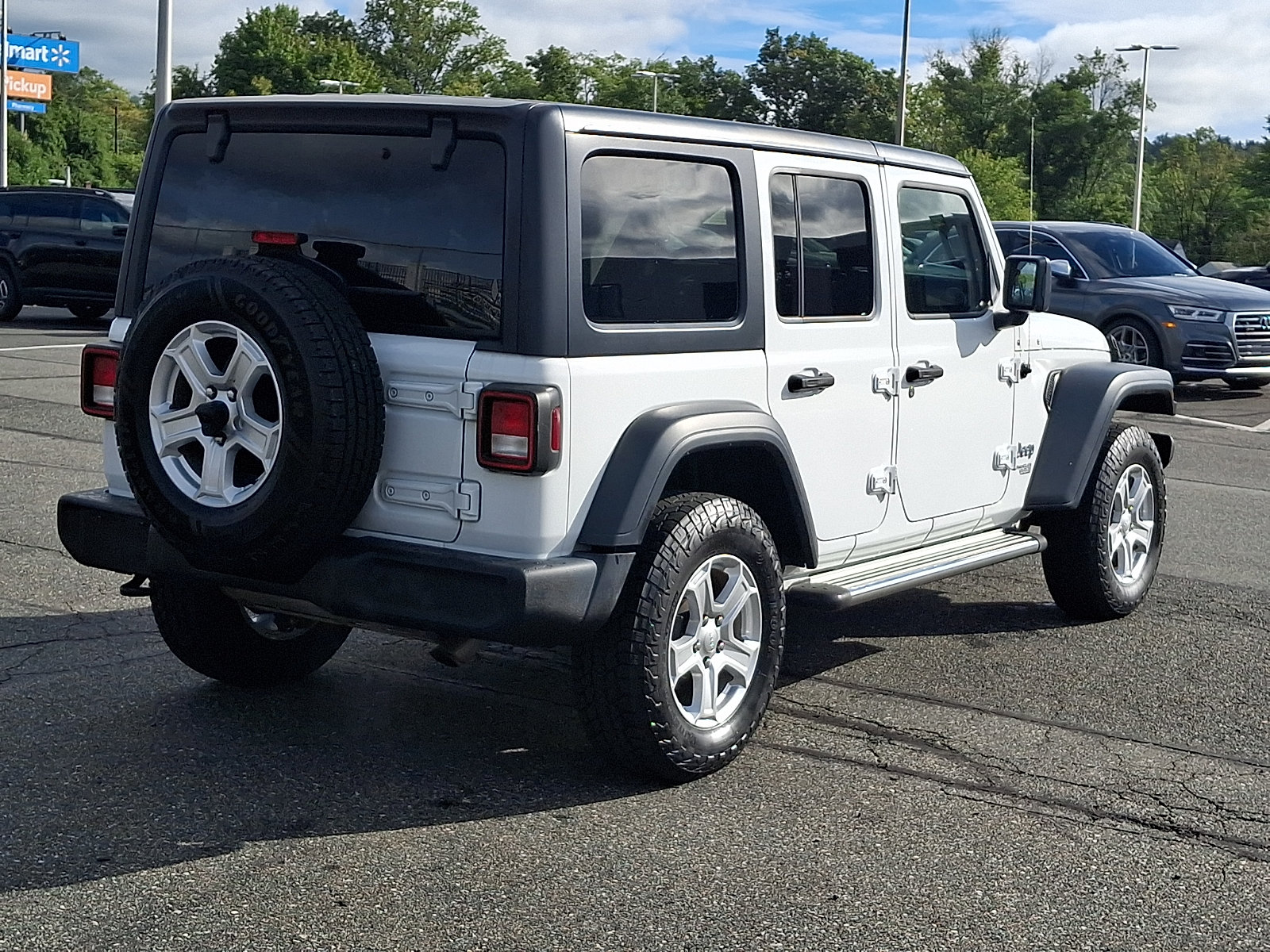 Used 2021 Jeep Wrangler Unlimited Sport AWD/4WD image 6