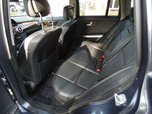 Used 2015 Mercedes-Benz GLK 350 2WD image 45