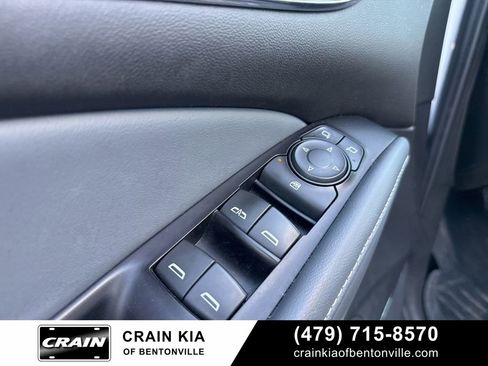 Used 2020 Buick Enclave Essence image 21