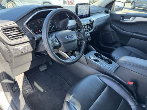 Used 2020 Ford Escape SEL image 27
