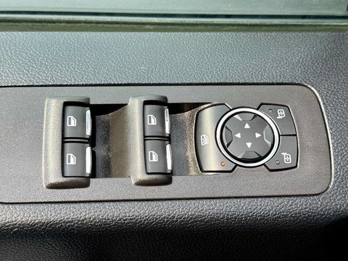 Used 2018 Ford F150 XLT w/ Equipment Group 302A Luxury AWD/4WD image 16