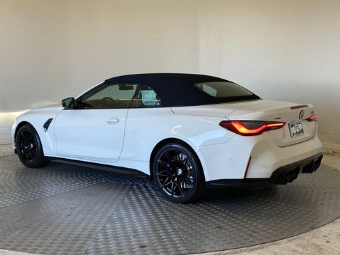 Used 2023 BMW M4 xDrive Competition w/ M Driver's Package image 3