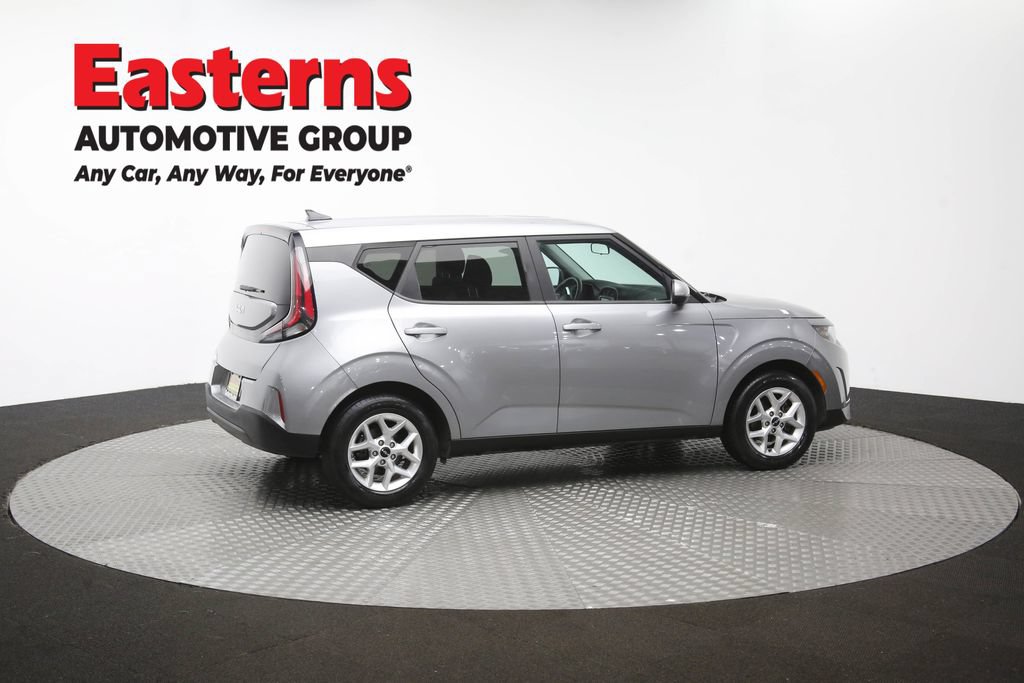 Used 2023 Kia Soul LX w/ Option Group 015 FWD image 45