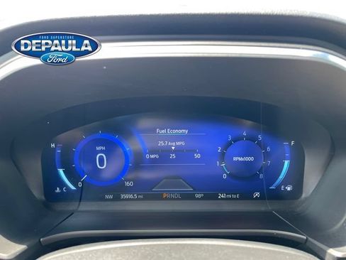 Used 2022 Ford Escape Titanium w/ Titanium Elite Package AWD/4WD image 2
