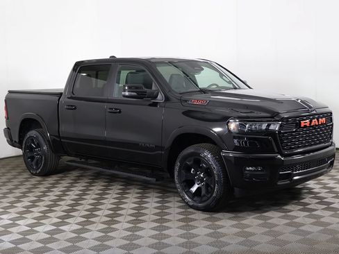Used 2025 RAM 1500 Big Horn AWD/4WD image 2