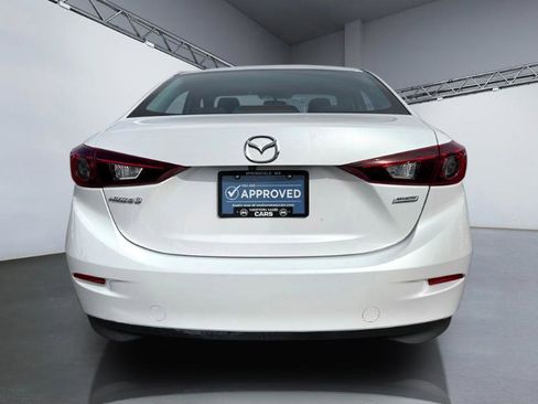 Used 2016 MAZDA MAZDA3 i Sport image 6