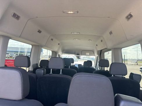 Used 2024 Ford Transit 350 XLT RWD image 22