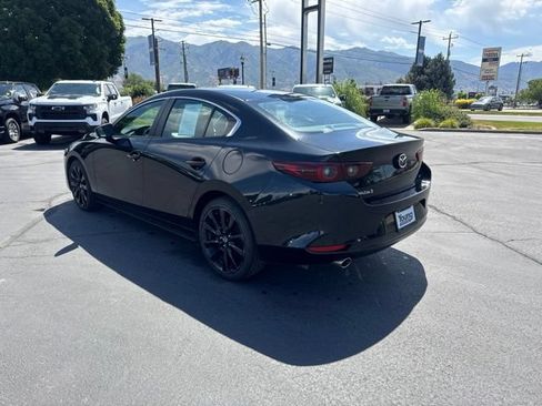 Used 2024 MAZDA MAZDA3 s FWD image 3