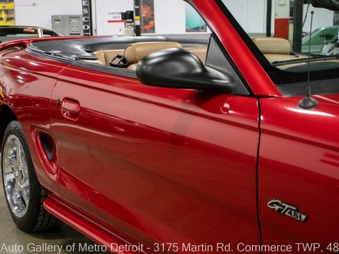 Used 1997 Ford Mustang GT RWD image 25