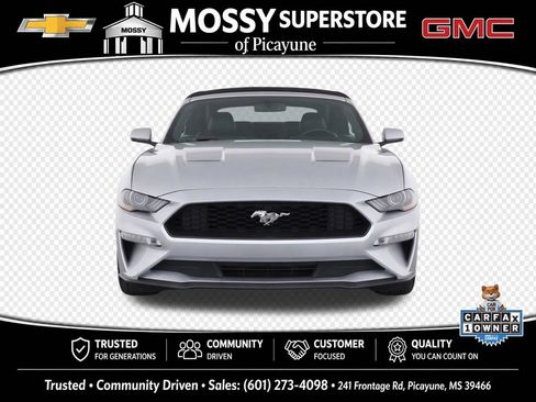 Used 2022 Ford Mustang Premium RWD image 6
